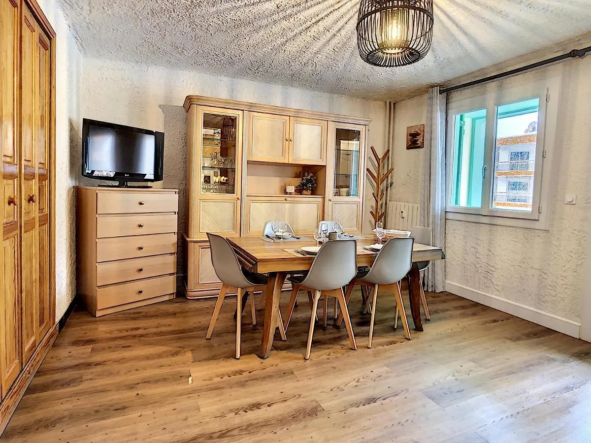 Central Park Grand 2 Pieces Centre Valberg
